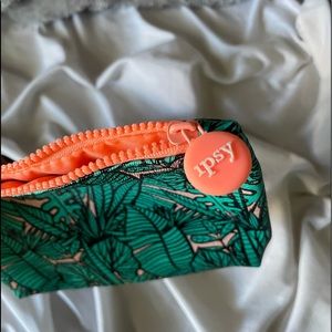 Ipsy bag 2020